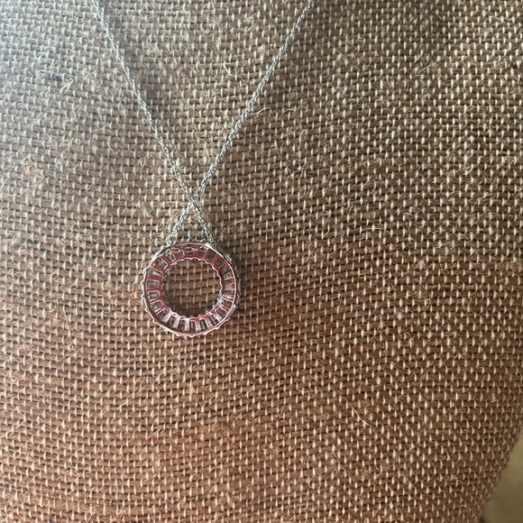 Elegant Silver Necklace with lab created white sapphire - Picture 5 of 9